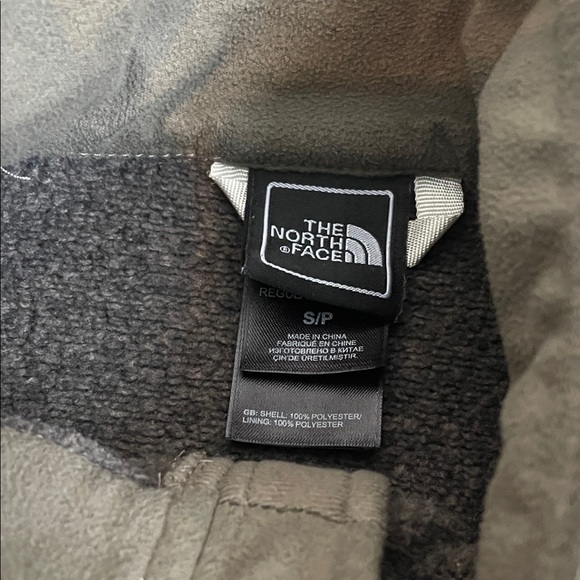 The North Face Women's Charcoal Ski Fleece Zip Up Small gray - Picture 3 of 9